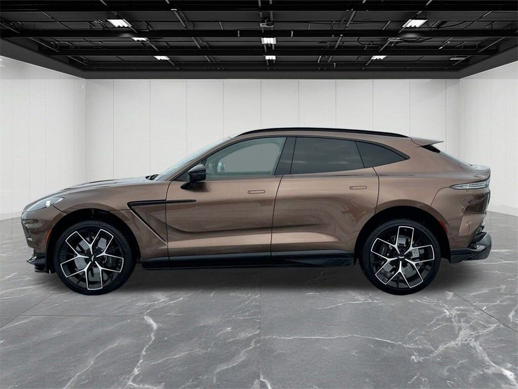 2026 ASTON MARTIN DBX