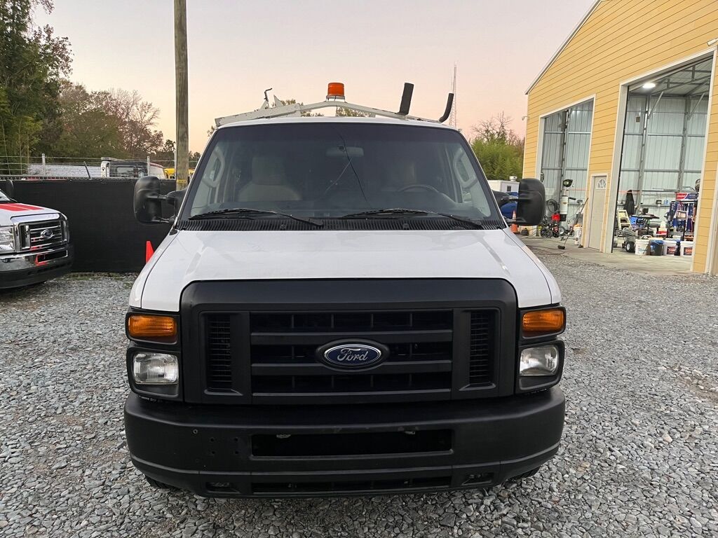 2009 FORD E-250