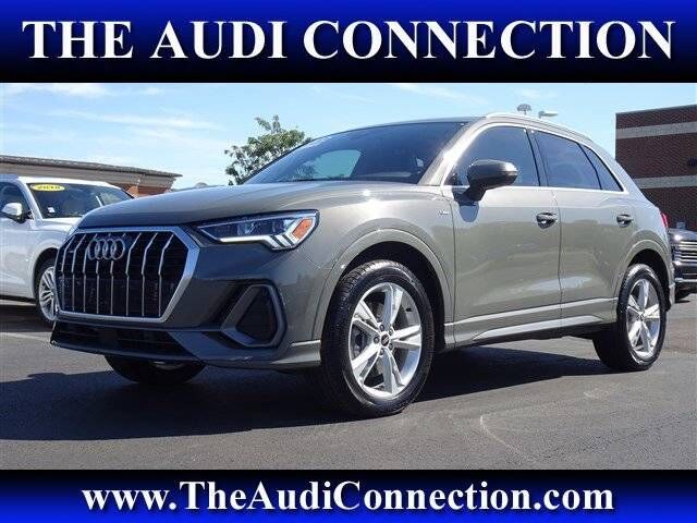 2022 AUDI Q3
