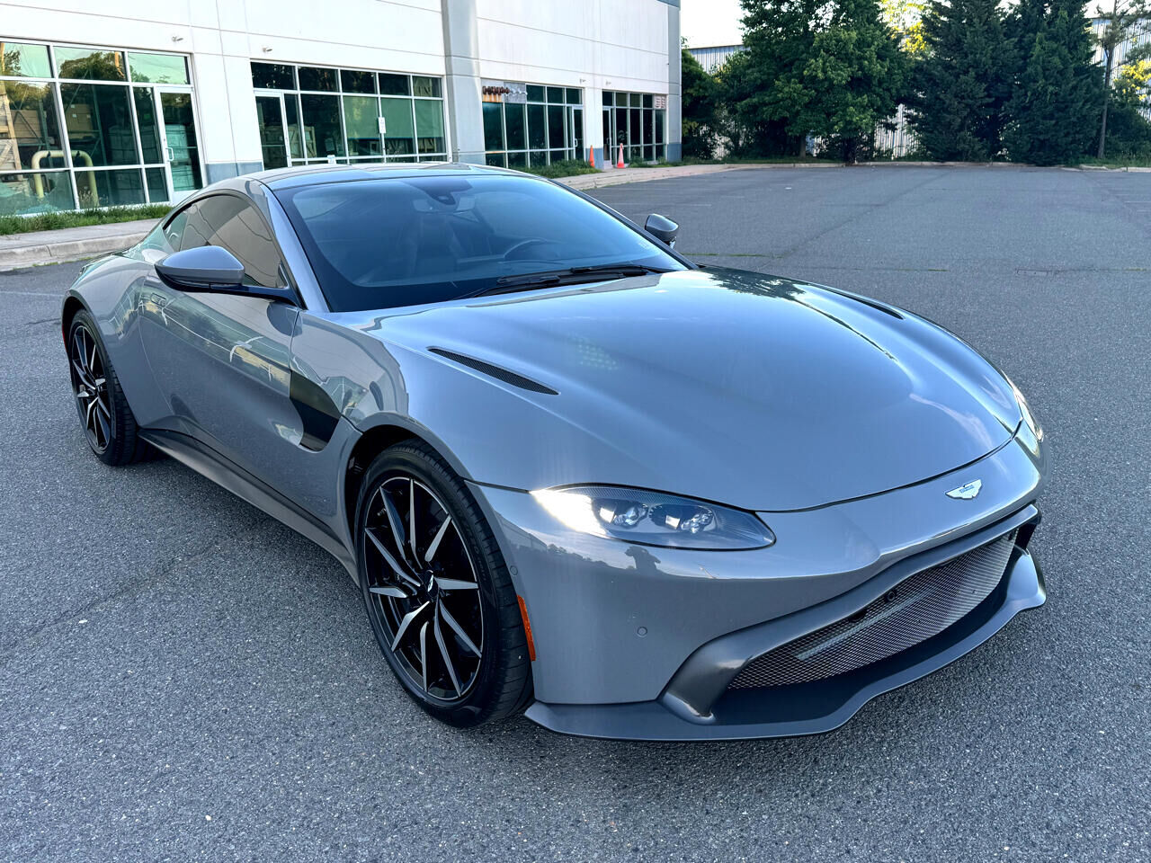 2020 ASTON MARTIN Vantage