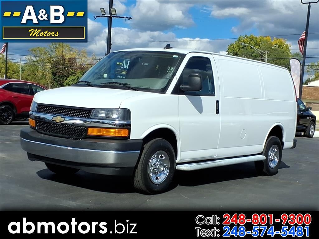 2023 CHEVROLET Express