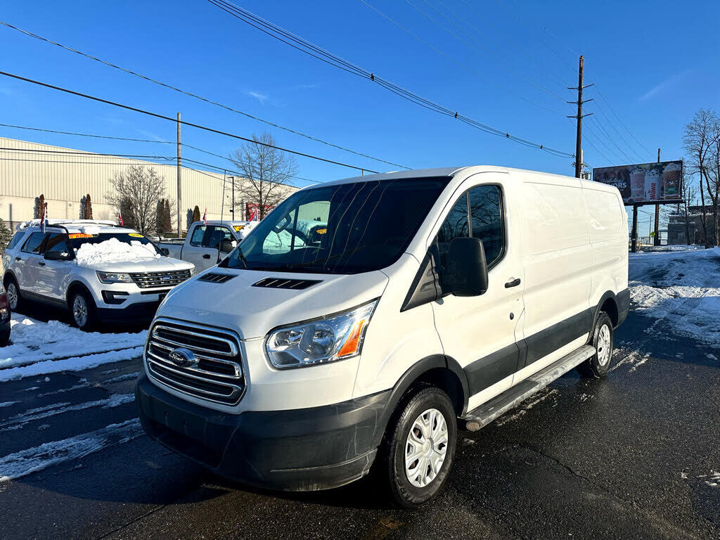 2019 FORD Transit