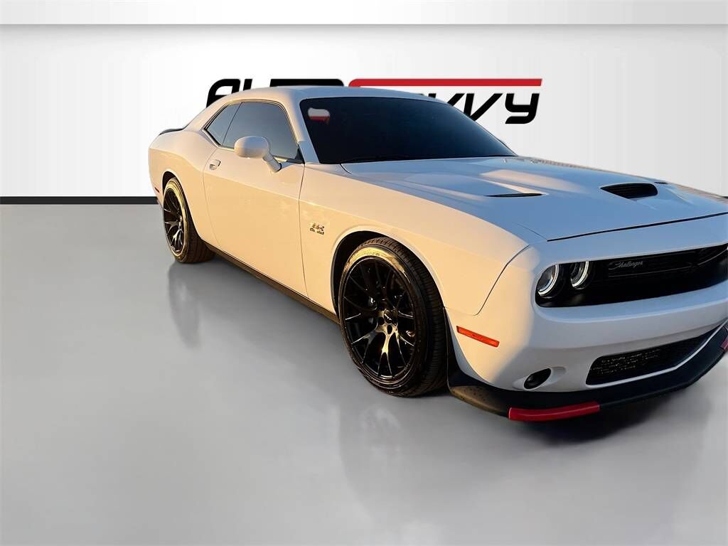 2022 DODGE Challenger