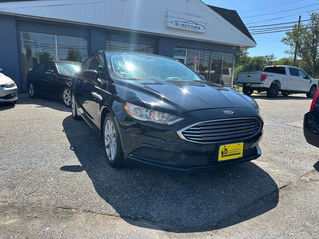 2017 FORD Fusion