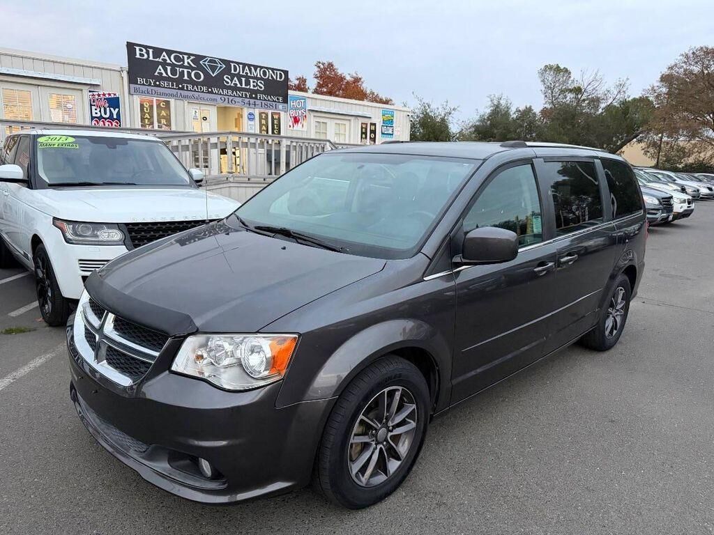 2017 DODGE Grand Caravan