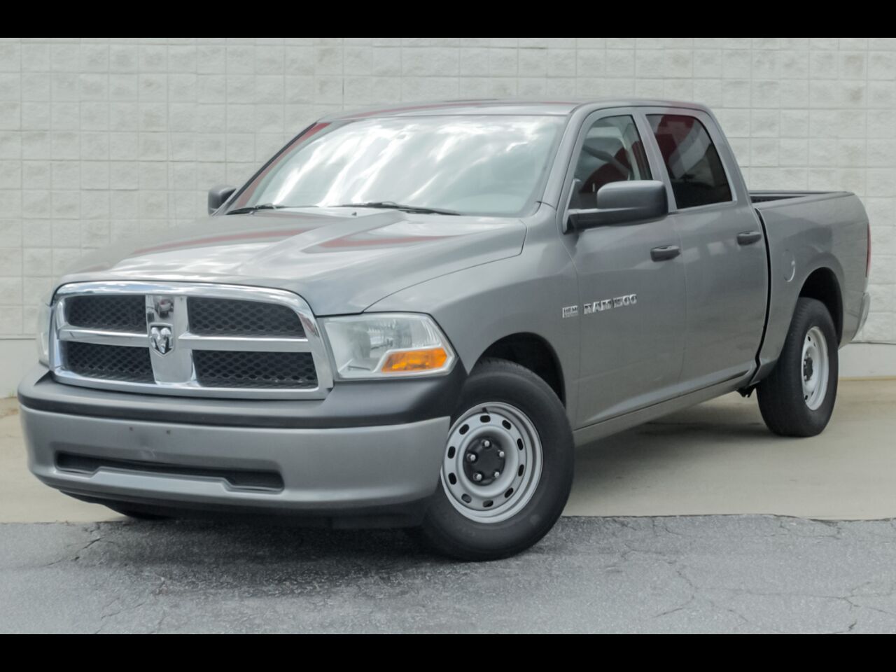 2011 DODGE Ram