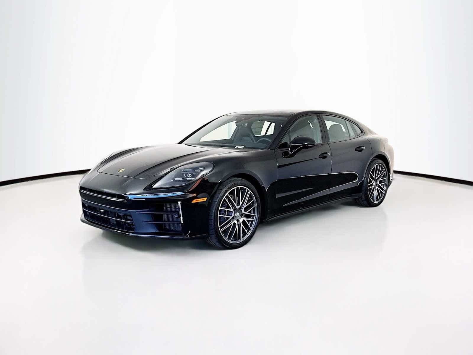 2026 PORSCHE Panamera