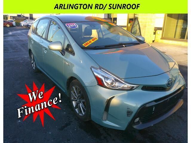 Toyota Prius V