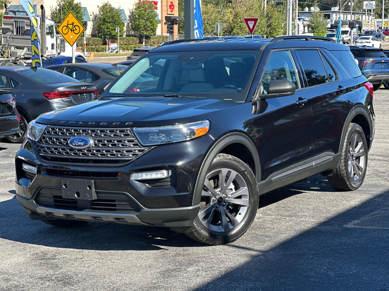 2021 FORD Explorer