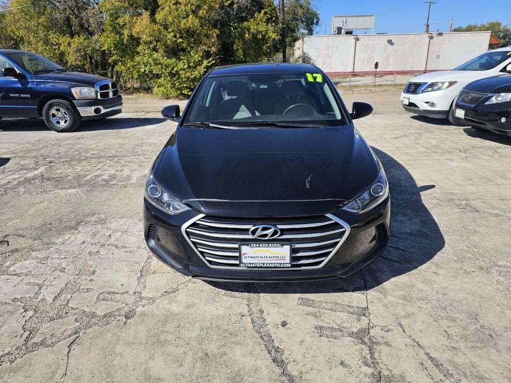 2017 HYUNDAI Elantra
