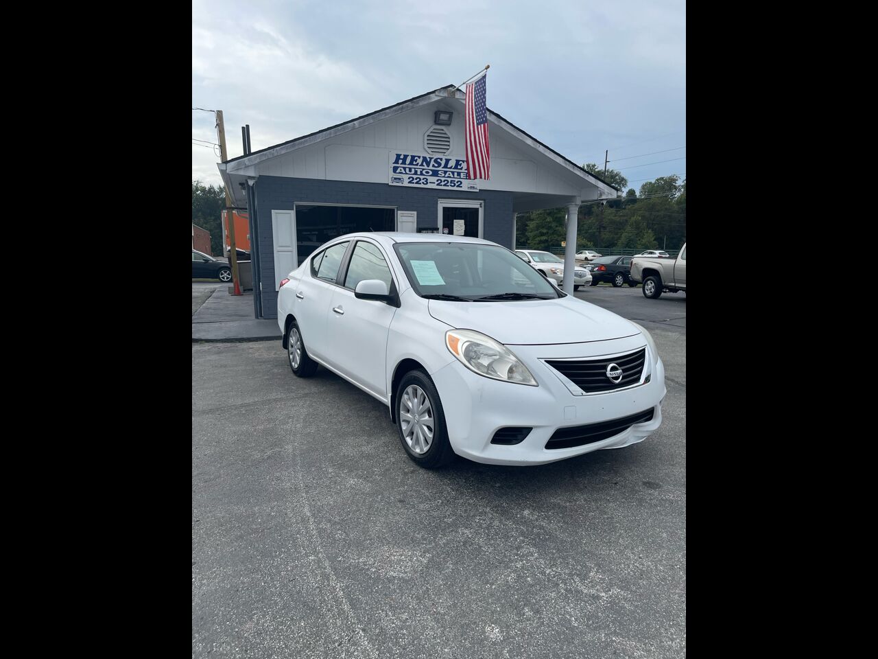 2012 NISSAN Versa