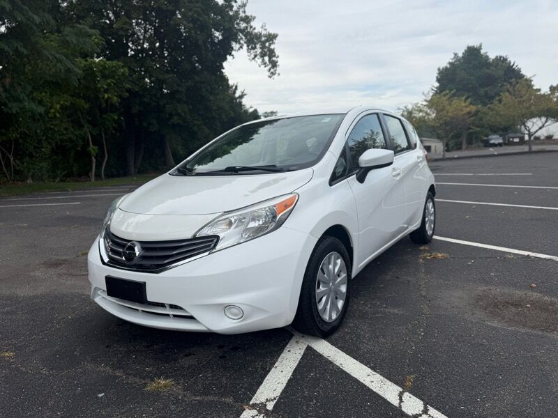 2016 NISSAN Versa
