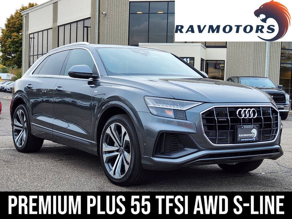 2021 AUDI Q8