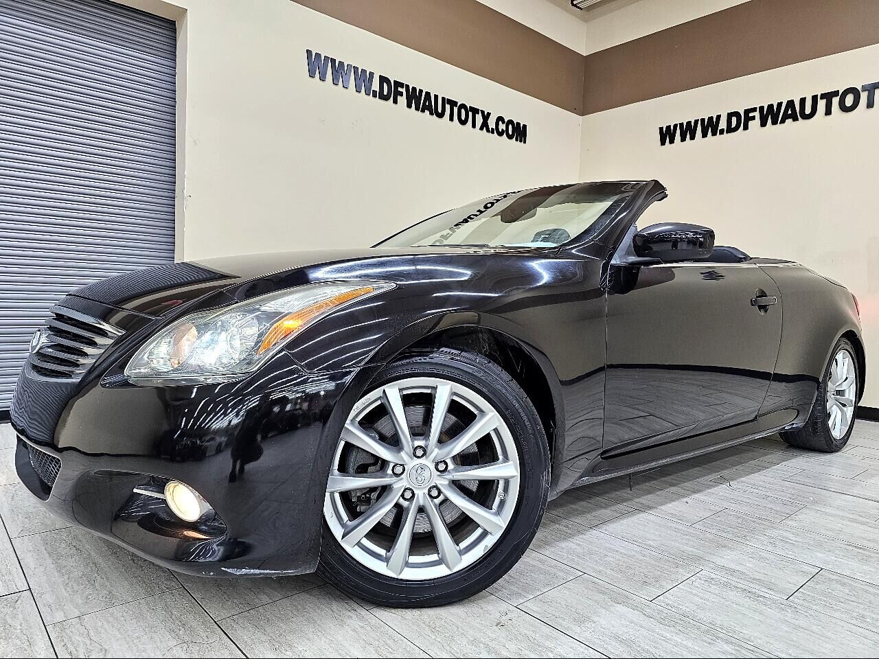 2013 INFINITI G37