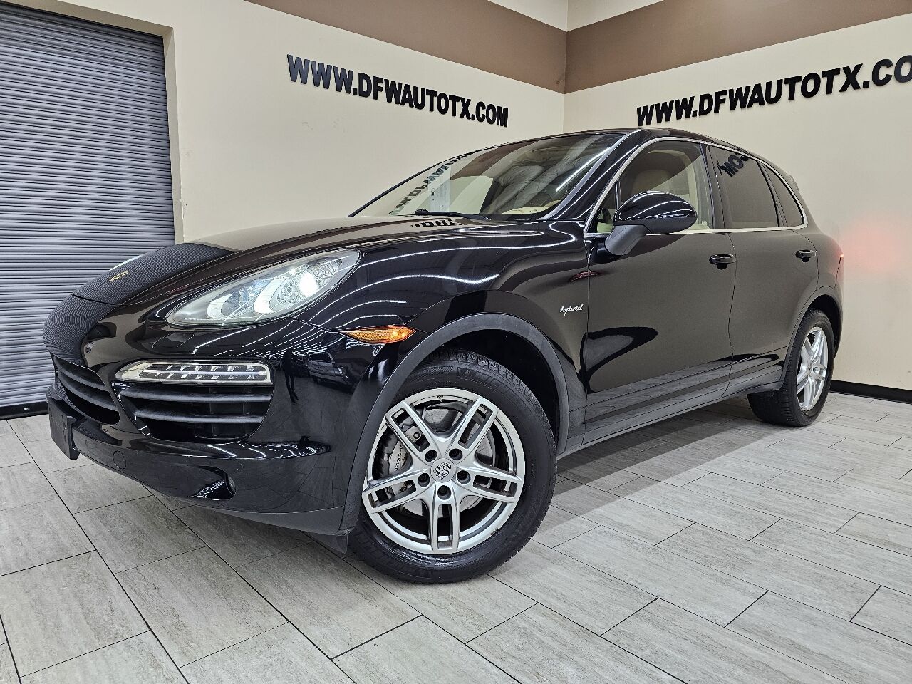 2014 PORSCHE Cayenne