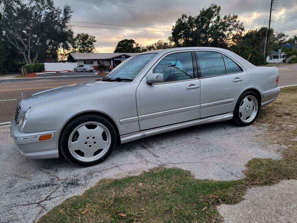 2002 MERCEDES-BENZ E-Class