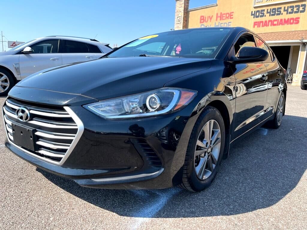 2018 HYUNDAI Elantra