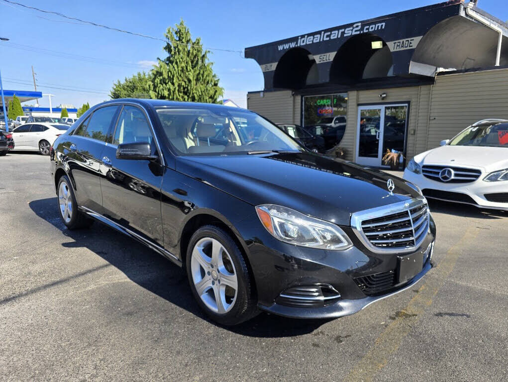 2016 MERCEDES-BENZ E-Class