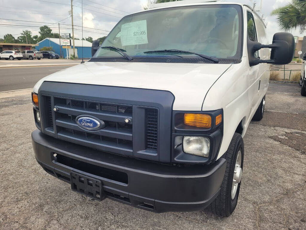 2013 FORD E-250