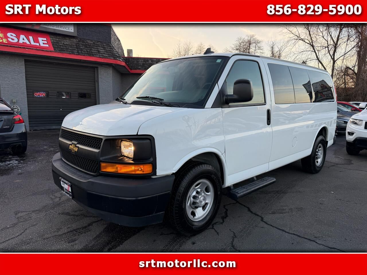 2017 CHEVROLET Express
