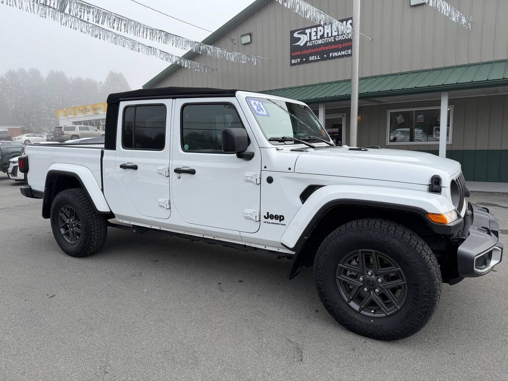 2024 JEEP Gladiator