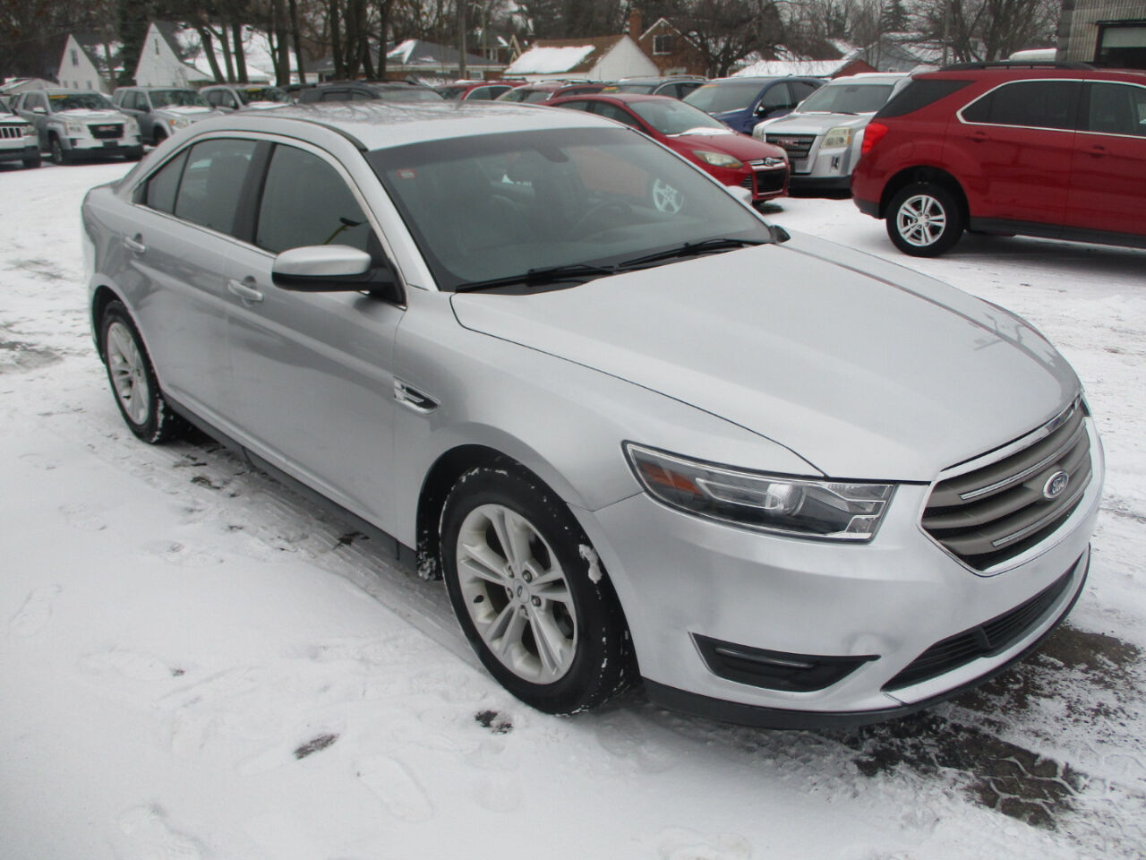 2016 FORD Taurus