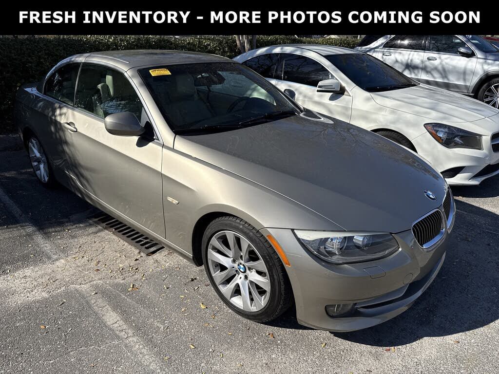 2011 BMW 3 Series
