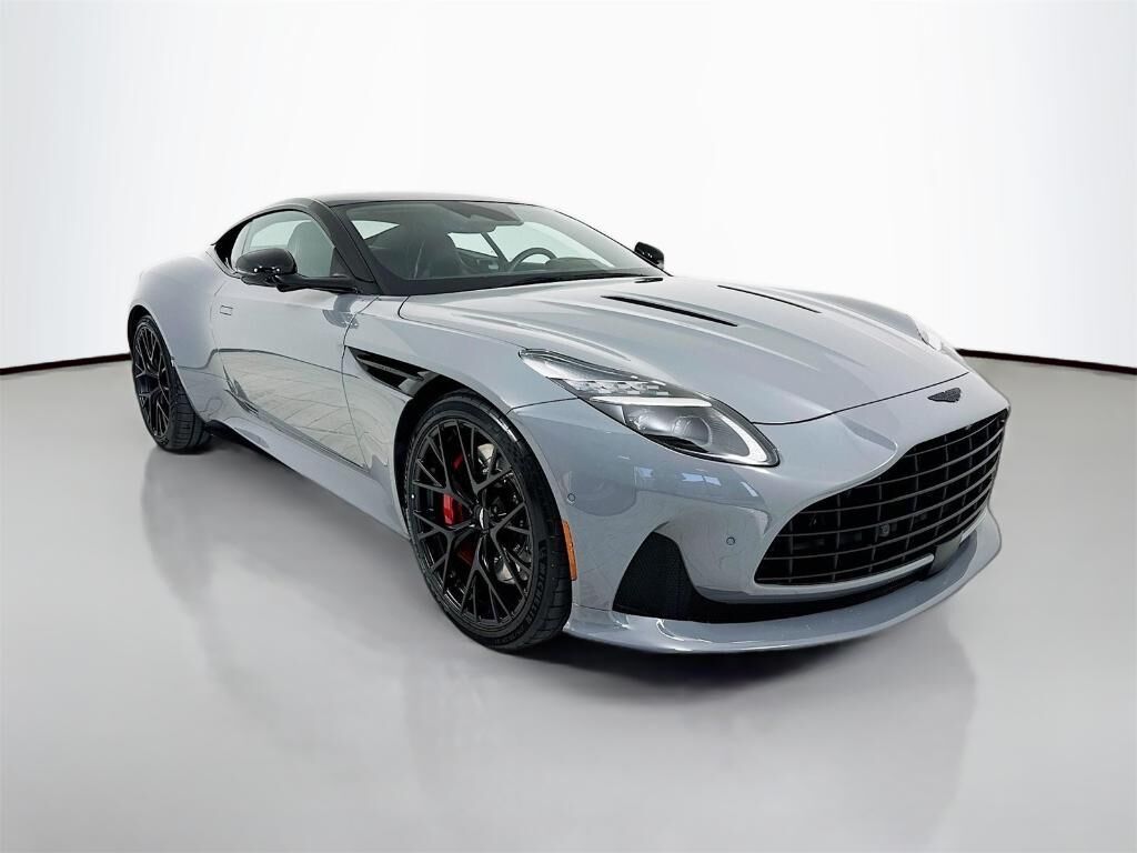 2025 ASTON MARTIN DB12