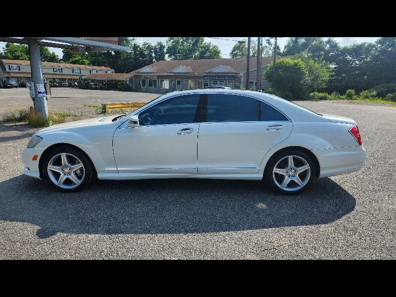 2010 MERCEDES-BENZ S-Class