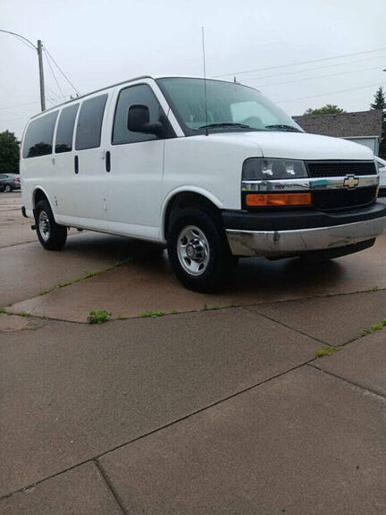 2015 CHEVROLET Express
