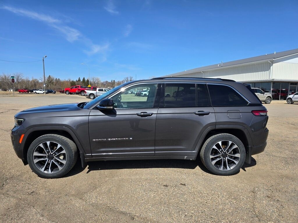2022 JEEP Grand Cherokee