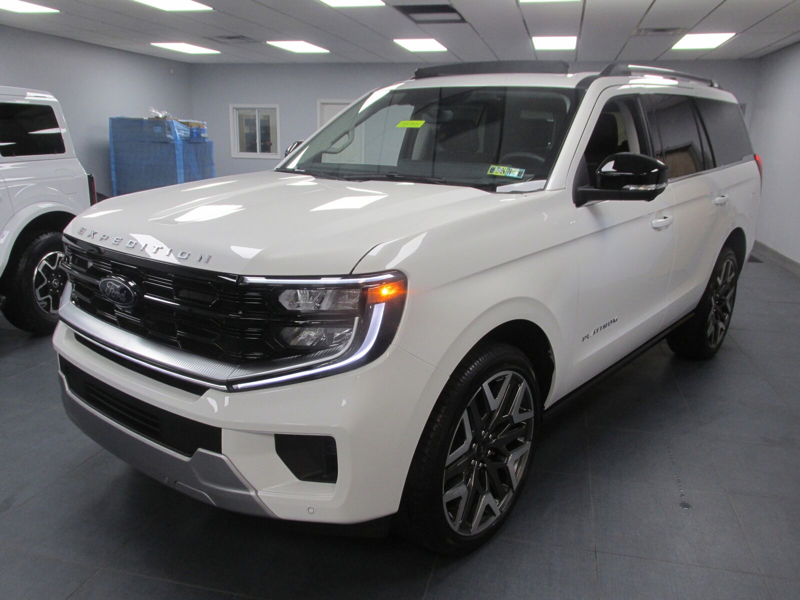 2025 FORD Expedition