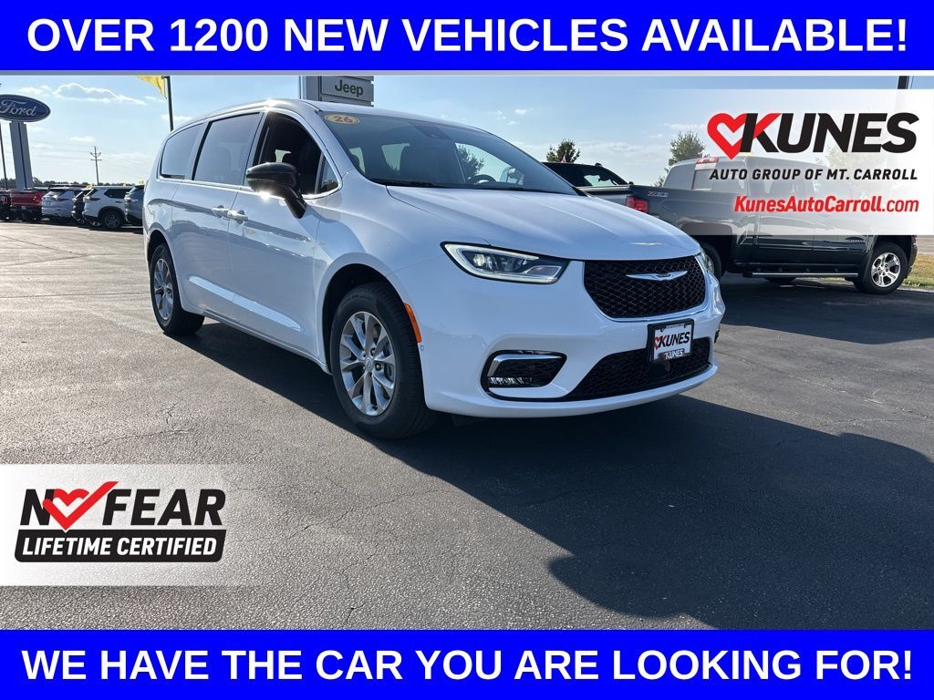 2026 CHRYSLER Pacifica