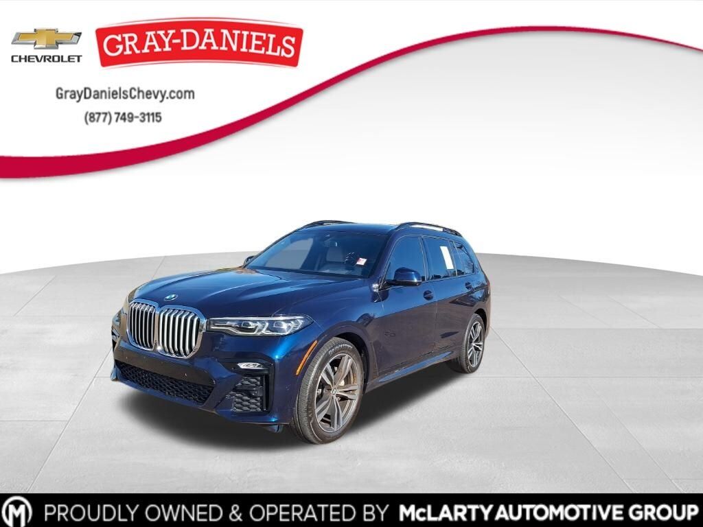 2022 BMW X7