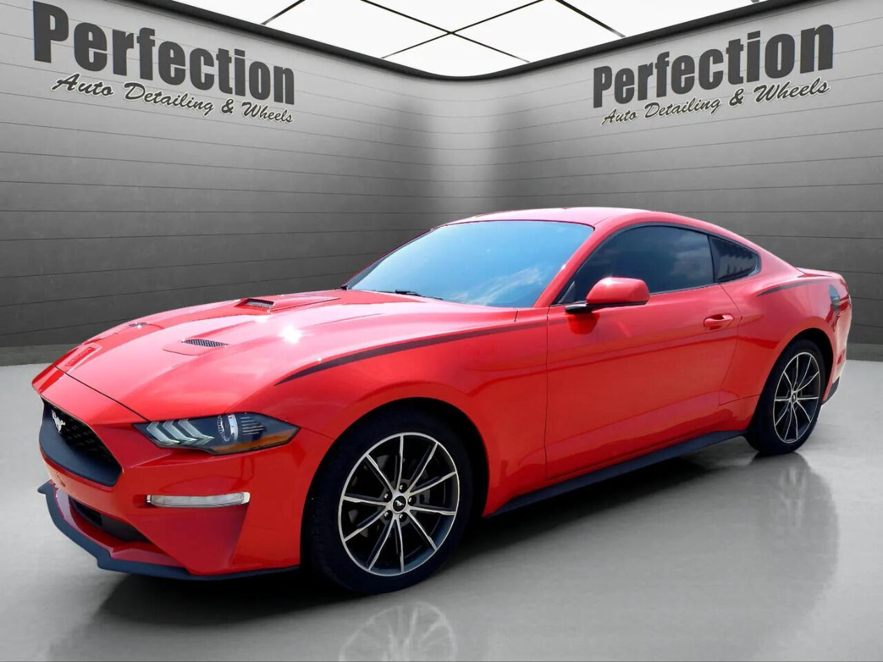 2018 FORD Mustang