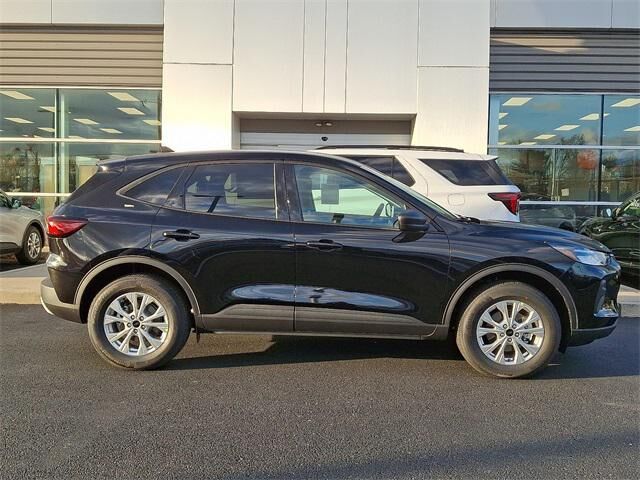 2026 FORD Escape