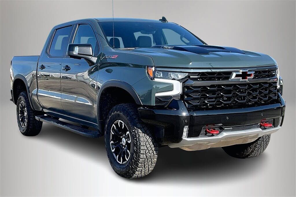 2025 CHEVROLET Silverado