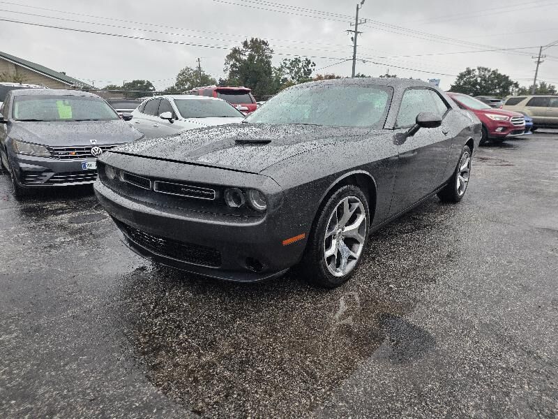 2016 DODGE Challenger