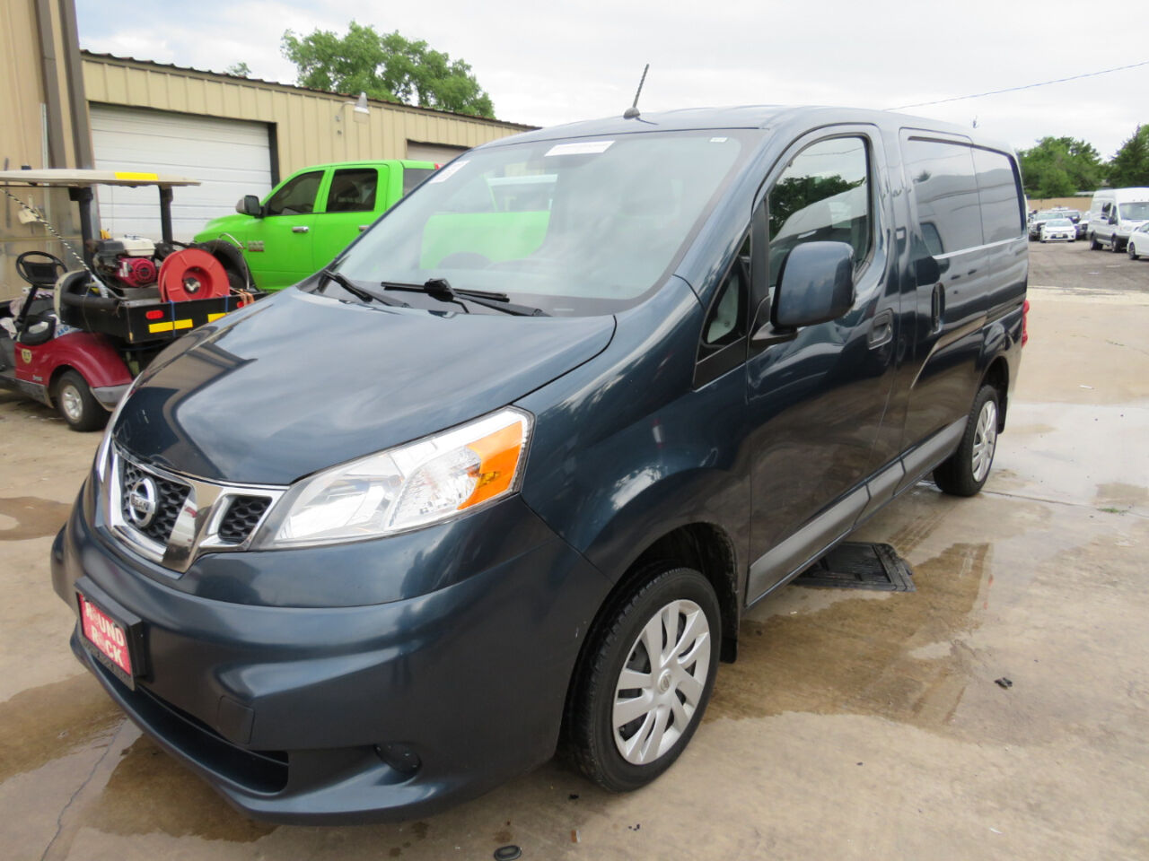 2017 NISSAN NV200