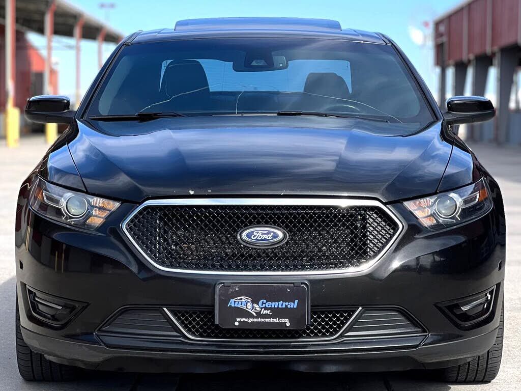 2015 FORD Taurus