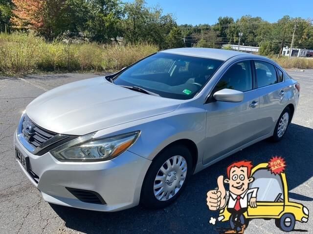2017 NISSAN Altima