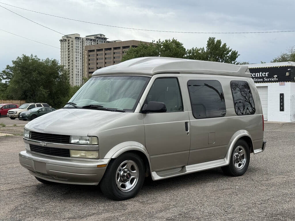 Chevrolet Astro Van