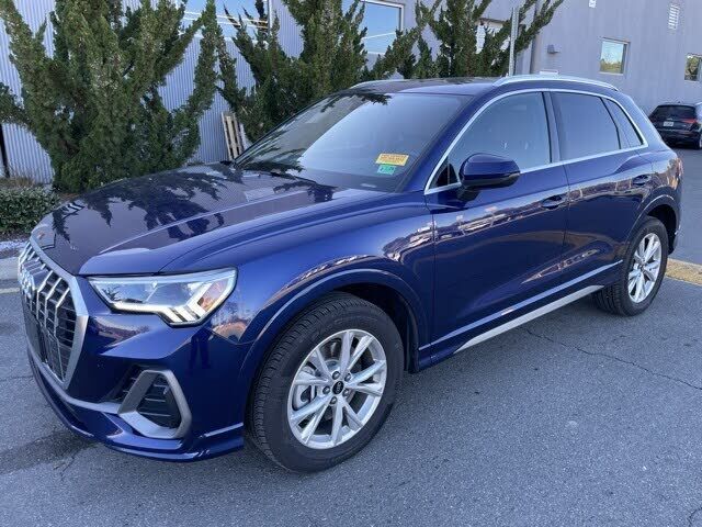 2025 AUDI Q3