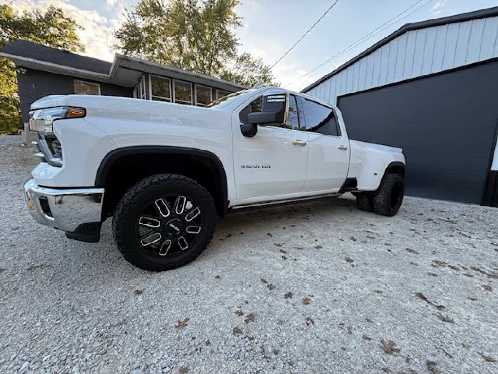2024 CHEVROLET Silverado HD