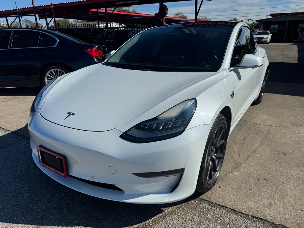 2018 TESLA Model 3