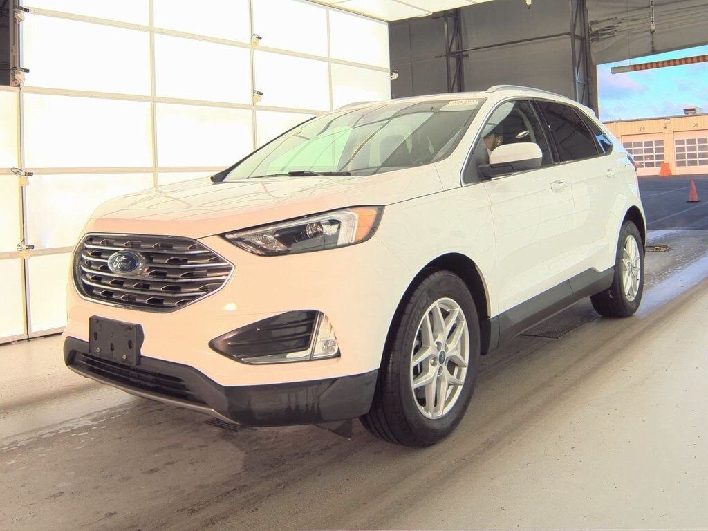2022 FORD Edge