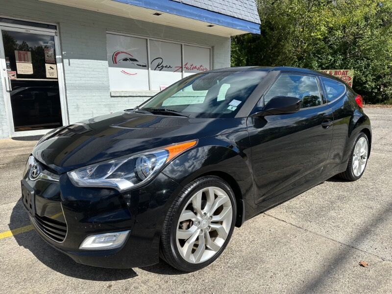 2013 HYUNDAI Veloster