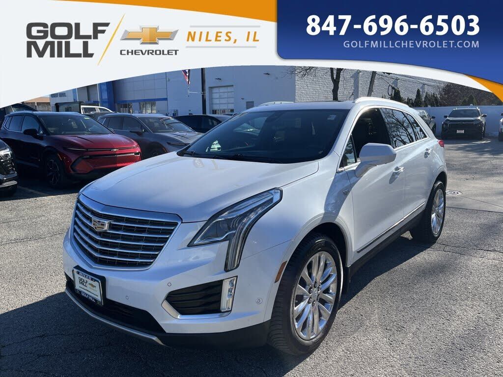 2017 CADILLAC XT5