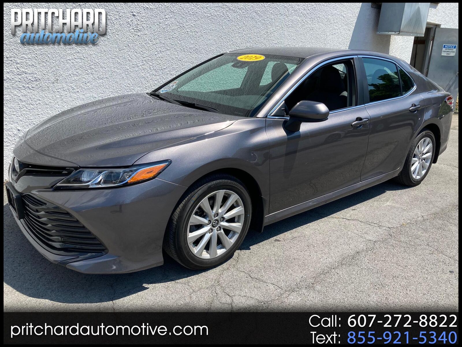 2019 TOYOTA Camry