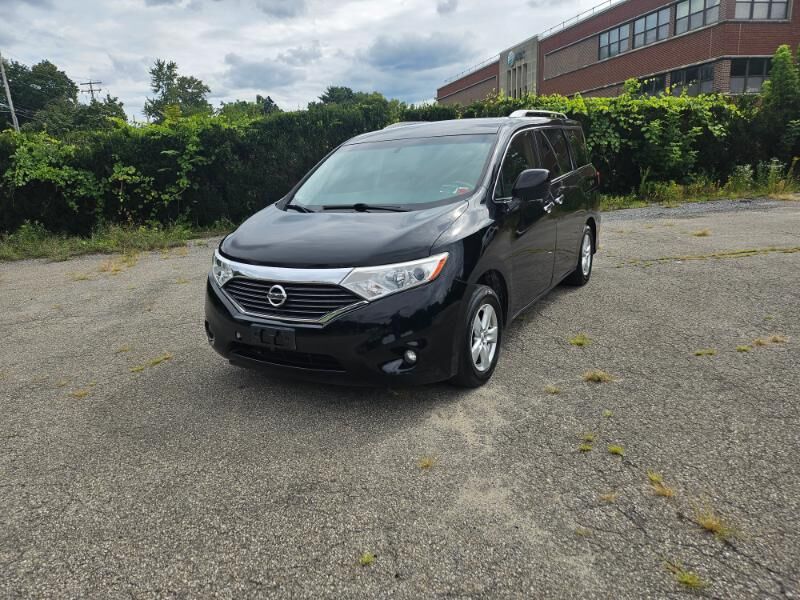 2016 NISSAN Quest